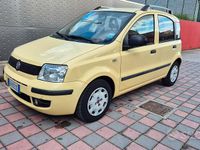 Usata Fiat Panda Dynamic 60 CV (44 kW) 2012 Giallo Utilitaria