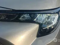 Usata Toyota Corolla Play 98 CV (72 kW) 2020 Grigio Berlina