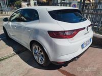 Usata Renault Mégane IV 110 CV (80 kW) 2017 Bianco Berlina