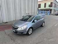 Usata Opel Corsa Sport 80 CV (58 kW) 2007 Utilitaria