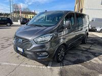 Usata Ford Tourneo Titanium 131 CV (96 kW) 2022 Meteor gray Monovolume