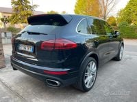 Usata Porsche Cayenne 250 CV (183 kW) 2016 Blu SUV
