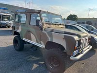Usata Land Rover Defender 113 CV (83 kW) 1995 SUV