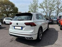 Usata VW Tiguan R-line 150 CV (110 kW) 2021 Bianco SUV