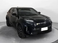 Usata Toyota Yaris Cross Trend 116 CV (85 kW) 2023 Deep black SUV
