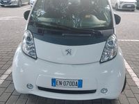 Usata Peugeot iON 49 kW (67 CV) 2012 Bianco Utilitaria