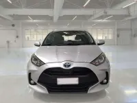 Usata Toyota Yaris Hybrid Business Edition 92 CV (67 kW) 2021 Grigio Berlina