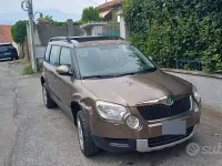 Usata Skoda Yeti 105 CV (77 kW) 2011 Marrone SUV
