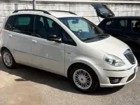 Usata Lancia Musa 95 CV (69 kW) 2012 Bianco Monovolume