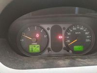 Usata Ford Fiesta 68 CV (50 kW) 2003 Nero Utilitaria