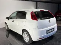 Usata Fiat Grande Punto Dynamic 75 CV (55 kW) 2009 Bianco Utilitaria