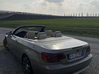 Usata BMW 330 Cabriolet 231 CV (169 kW) 2007 Cabrio