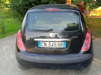 Usata Lancia Ypsilon 80 CV (58 kW) 2004 Nero Utilitaria