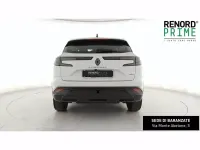 Usata Renault Austral Equilibre 131 CV (96 kW) 2023 Bianco SUV