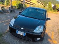 Usata Ford Fiesta 90 CV (66 kW) 2003 Nero Berlina