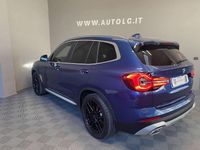 Usata BMW X3 190 CV (139 kW) 2023 Blu/azzurro SUV