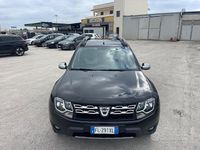Usata Dacia Duster Lauréate 110 CV (80 kW) 2017 Grigio SUV