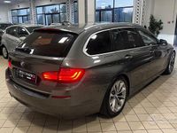Usata BMW 520 Luxury Line 184 CV (135 kW) 2014 Grigio Station wagon