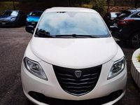 Usata Lancia Ypsilon 95 CV (69 kW) 2015 Utilitaria