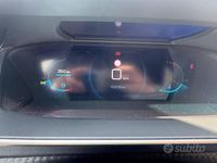 Usata Peugeot 208 Allure 102 CV (75 kW) 2023 Grigio Utilitaria