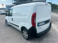 Usata Fiat Doblò 95 CV (69 kW) 2017 Bianco Monovolume
