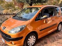 Usata Peugeot 1007 73 CV (53 kW) 2005 Monovolume