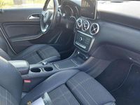 Usata Mercedes A180 109 CV (80 kW) 2015 Bianco Berlina