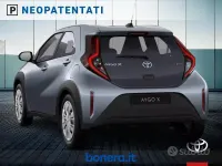 Nuova Toyota Aygo X 116 CV (85 kW) 2026 Celestite grey SUV