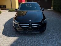 Usata Mercedes B180 136 CV (100 kW) 2019 Nero Utilitaria