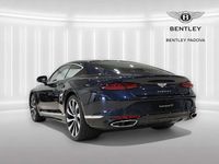 Nuova Bentley Continental 680 CV (500 kW) 2025 Dark sapphire Coupé