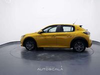 Usata Peugeot 208 Active 56 kW (77 CV) 2021 Giallo faro Utilitaria