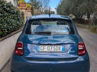 Usata Fiat 500e Passion 86 kW (118 CV) 2021 Blu/azzurro Utilitaria