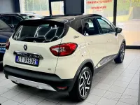Usata Renault Captur 90 CV (66 kW) 2015 Beige SUV