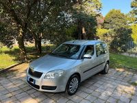 Usata Skoda Roomster 51 CV (37 kW) 2010 Grigio Monovolume