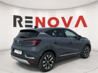 Usata Renault Captur Techno 101 CV (74 kW) 2023 Blu SUV