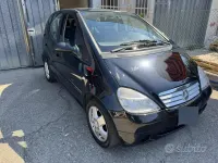 Usata Mercedes A140 82 CV (60 kW) 2000 Nero Utilitaria