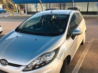 Usata Ford Fiesta 80 CV (58 kW) 2012 Grigio Utilitaria