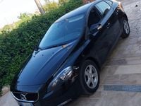 Usata Volvo V40 150 CV (110 kW) 2016 Nero Station wagon