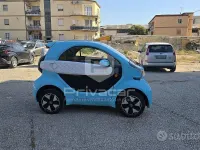 Usata XEV Yoyo 7 kW (10 CV) 2024 Blu Utilitaria