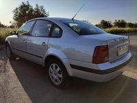 Usata VW Passat Highline 150 CV (110 kW) 1998 Argento Berlina