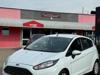Gebraucht Ford Fiesta Titanium 75 PS (55 kW) 2015 Weiß Limousine