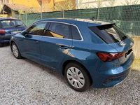 Usata Audi A3 Ambiente 150 CV (110 kW) 2023 Blu/azzurro Berlina