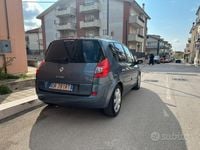 Usata Renault Scénic II 131 CV (96 kW) 2008 Blu/azzurro Monovolume