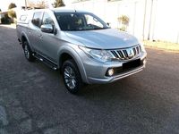 Usata Mitsubishi L200 181 CV (133 kW) 2015 Argento Pick-up