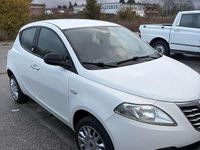 Usata Lancia Ypsilon Gold 80 CV (58 kW) 2013 Utilitaria