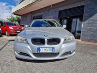 Usata BMW 318 143 CV (105 kW) 2011 Argento Station wagon