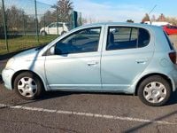 Usata Toyota Yaris 75 CV (55 kW) 2004 Verde Berlina