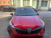 Usata Renault Clio 100 CV (73 kW) 2024 Utilitaria