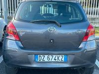 Usata Toyota Yaris 2009 Grigio Utilitaria