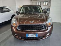Usata Mini One Countryman Business 90 CV (66 kW) 2014 Marrone SUV